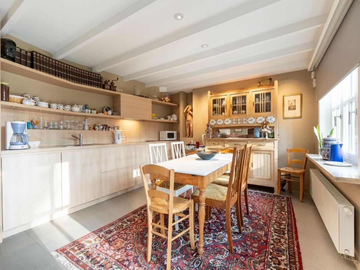 Apartment In Kruibeke At Wissekerke Castle Exteriör bild