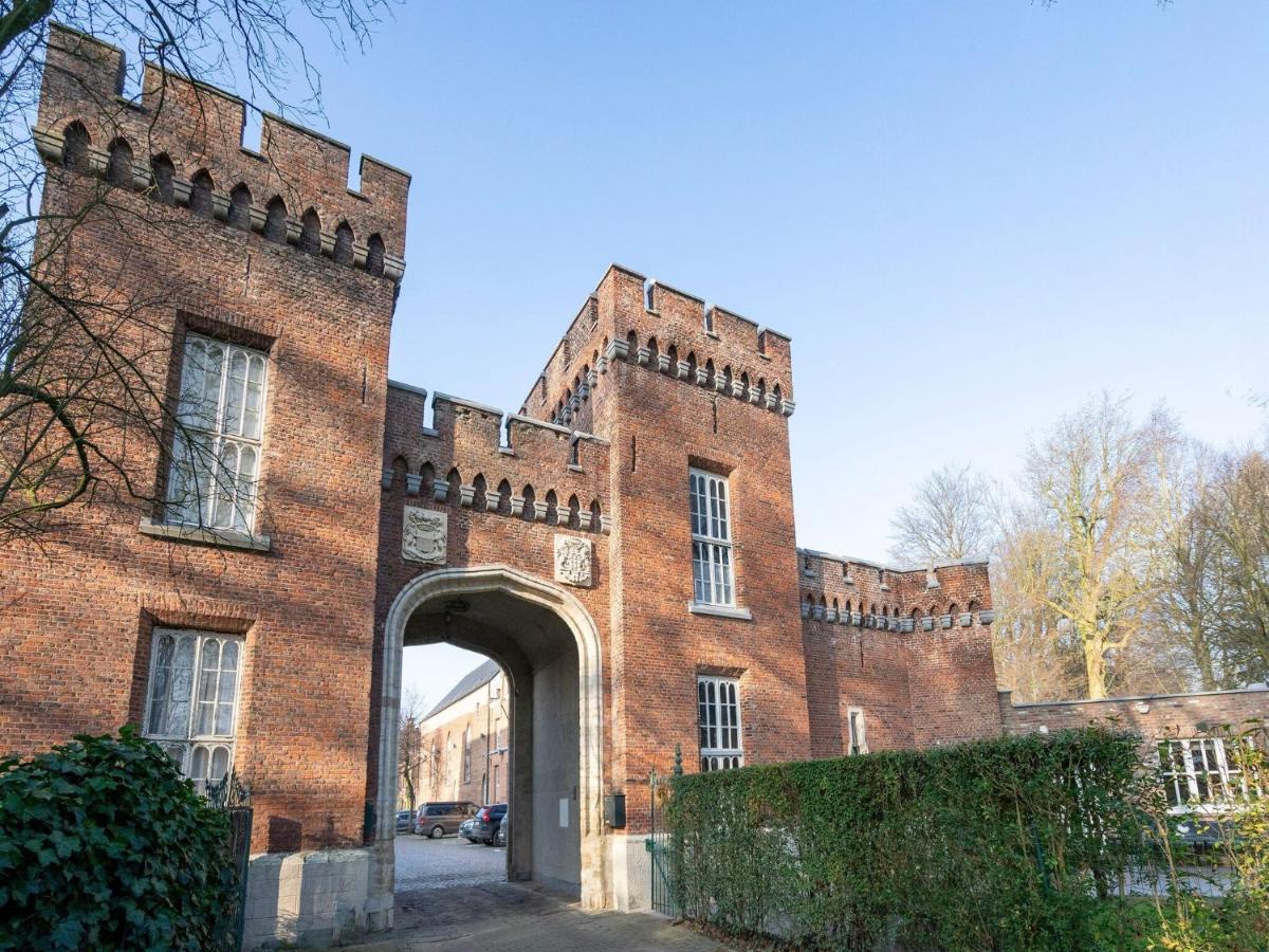 Apartment In Kruibeke At Wissekerke Castle Exteriör bild