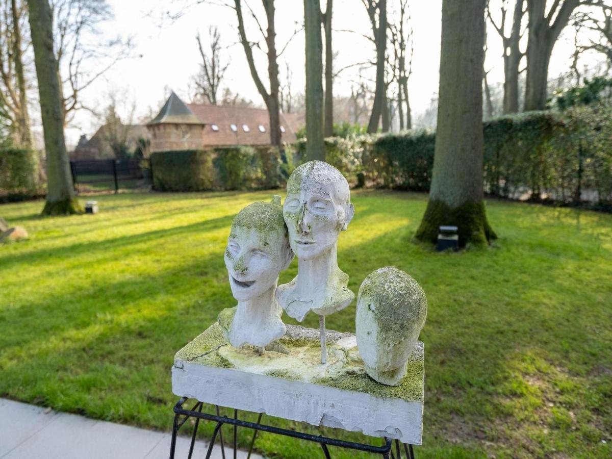Apartment In Kruibeke At Wissekerke Castle Exteriör bild